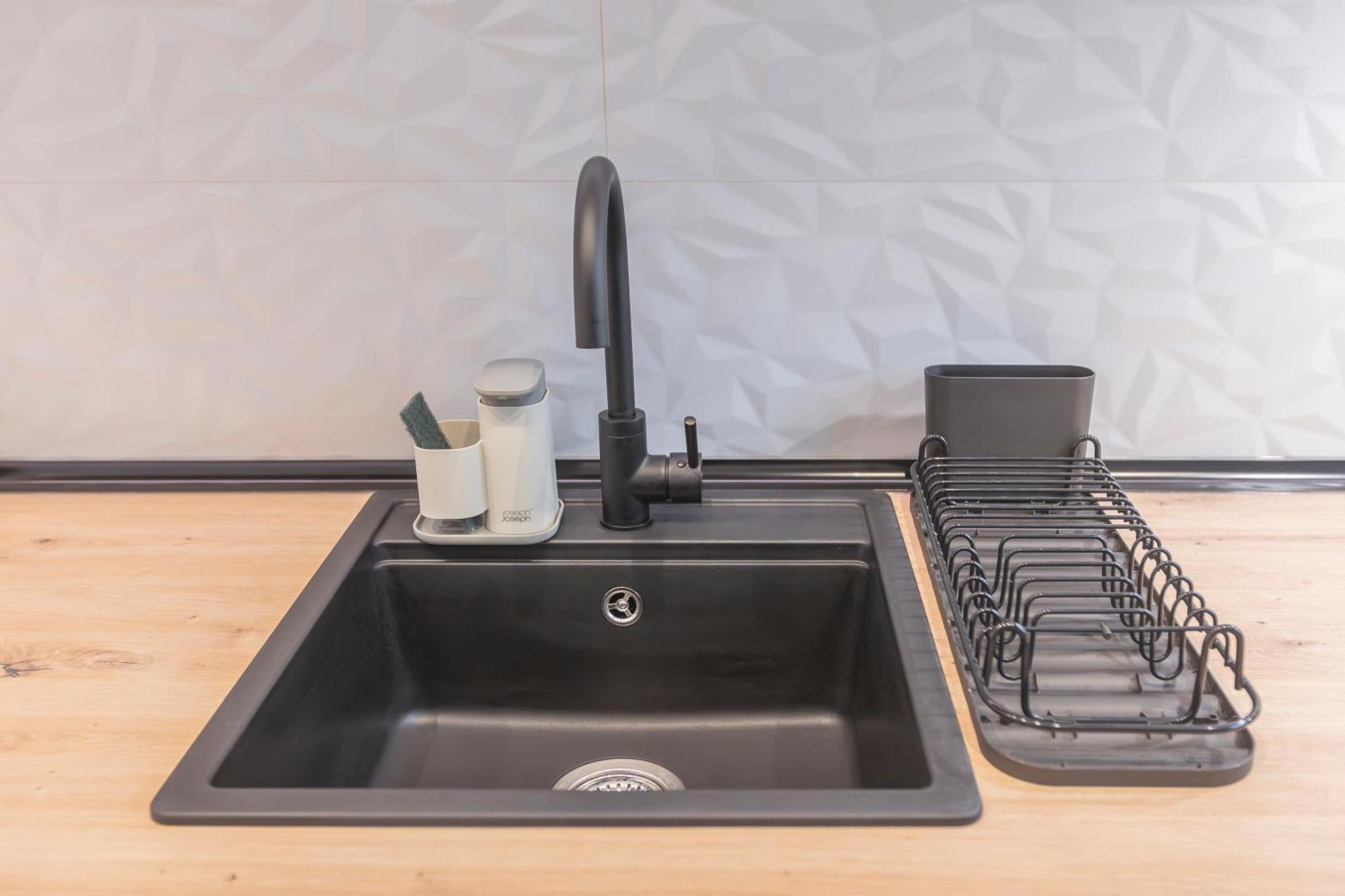 Fully Renovated In The Heart Of Fuengirola, 2 Min Walk To The Apartment Fuengirola