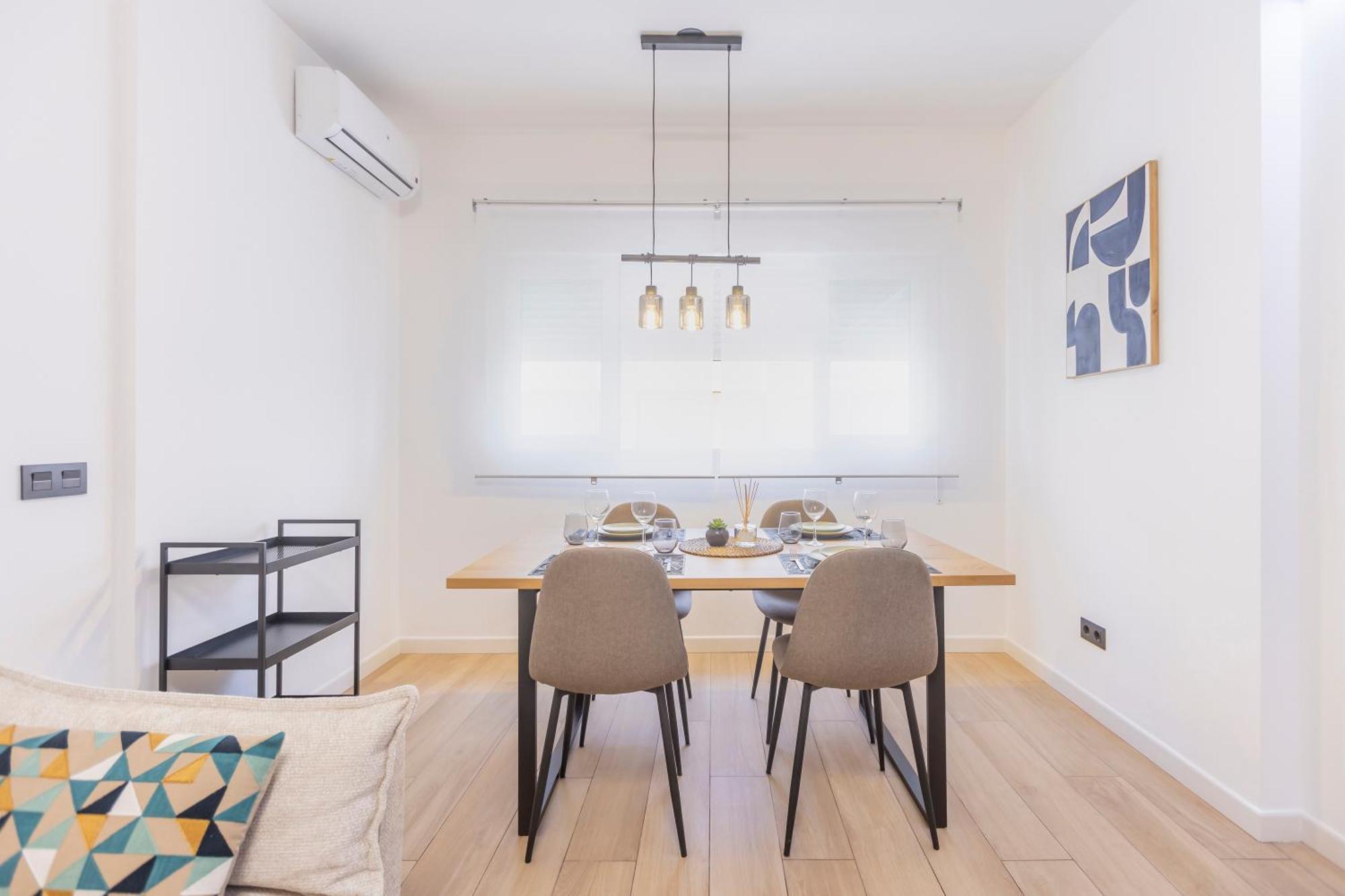 Fully Renovated In The Heart Of Fuengirola, 2 Min Walk To The Apartamento Fuengirola
